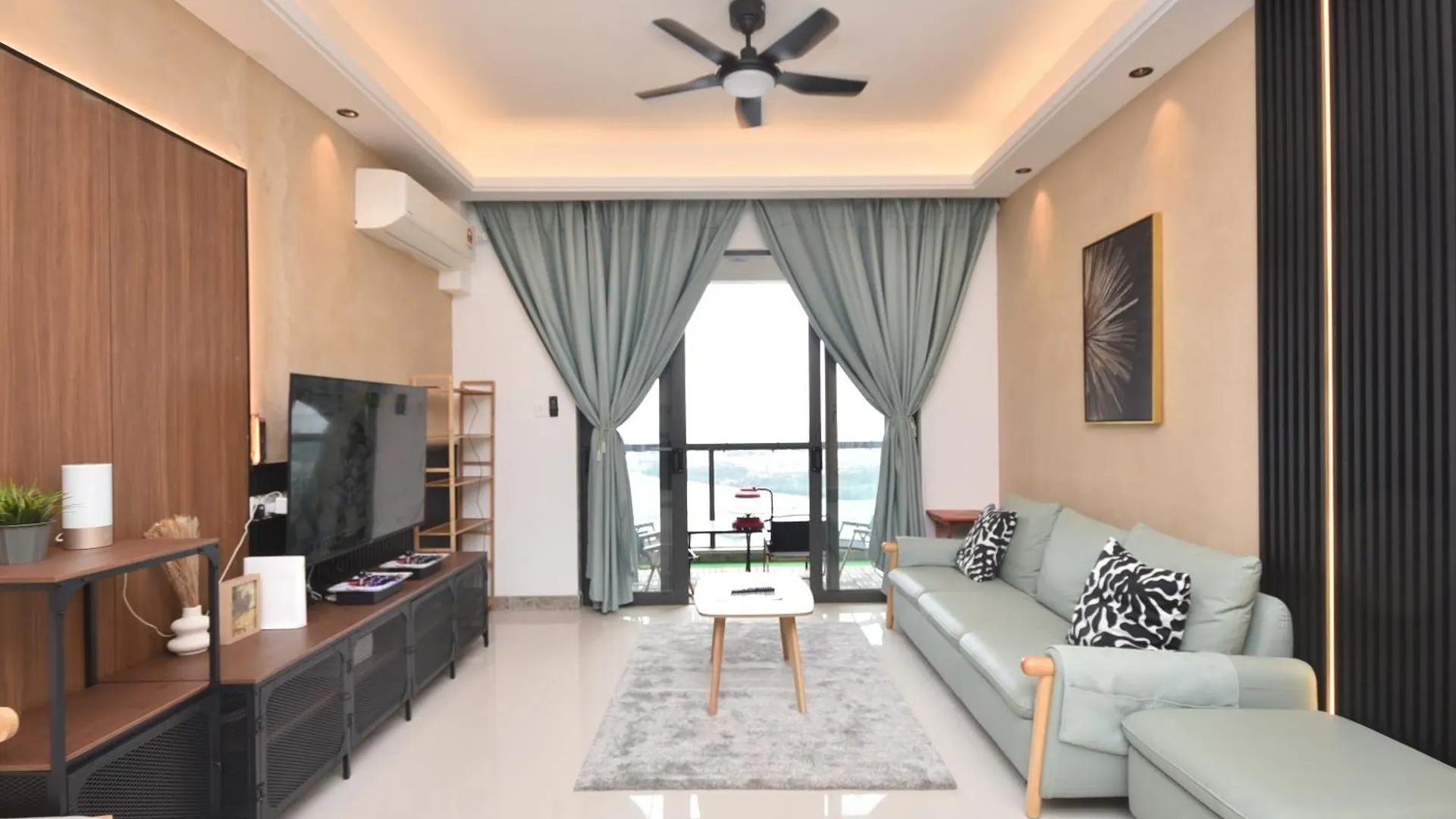 R&F Princess Cove By Nest Home At Johor Bahru Apartment