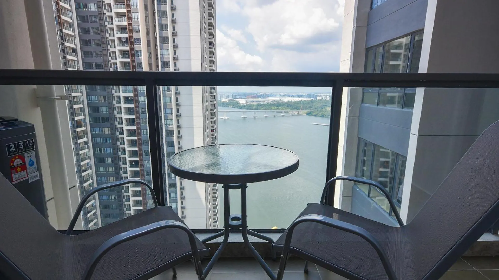 Apartment R&F Princess Cove By Nest Home At Johor Bahru