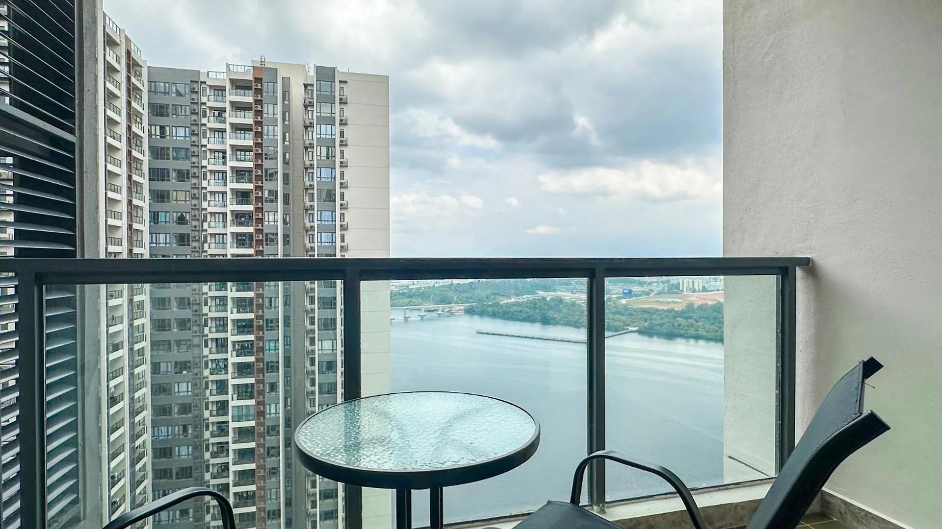 R&F Princess Cove By Nest Home At Johor Bahru