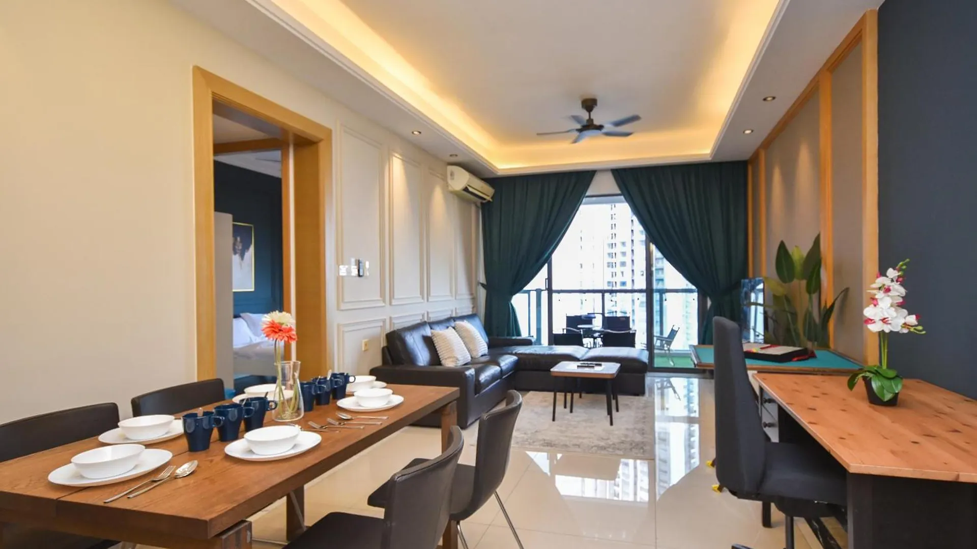 R&F Princess Cove By Nest Home At 新山 公寓